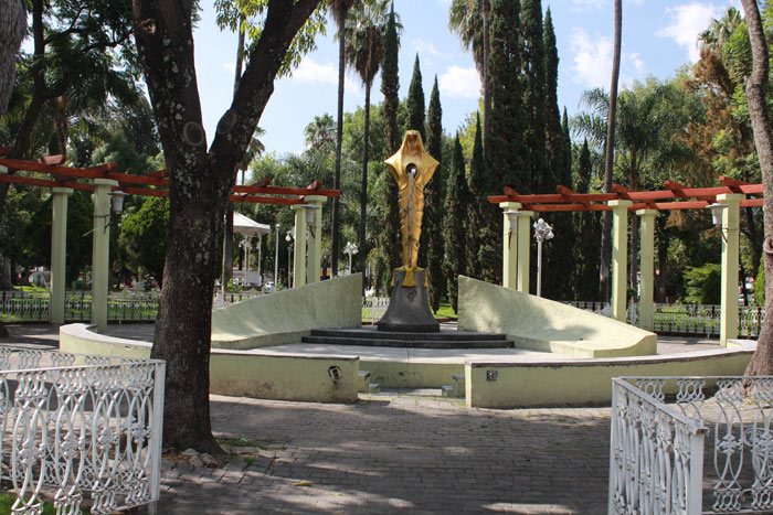 Glorieta-Chapalita-1